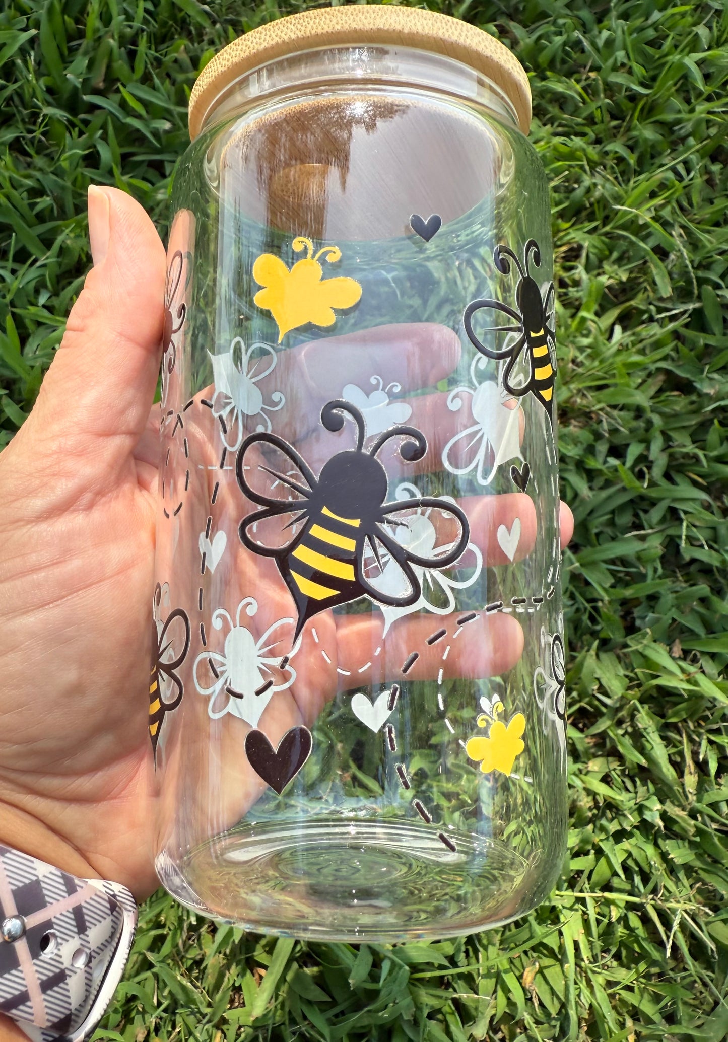 16oz Bumblebees Glass Can Tumbler with bamboo lid and straw